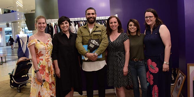 Otizmli çocuklara destek oldu