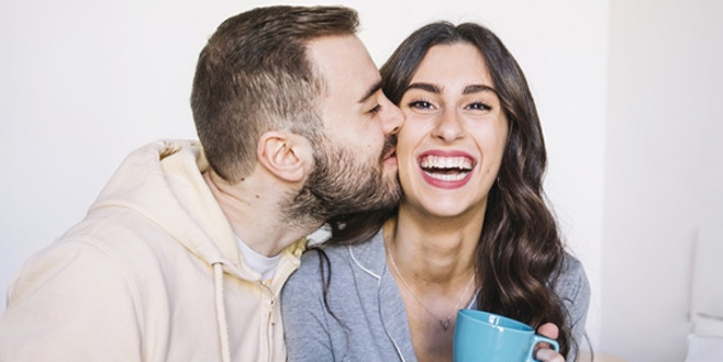 Bir erkeğin aşık olduğu nasıl anlaşılır?