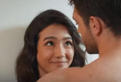 İddialı dizinin banyo sahnesi sosyal medyayı salladı!