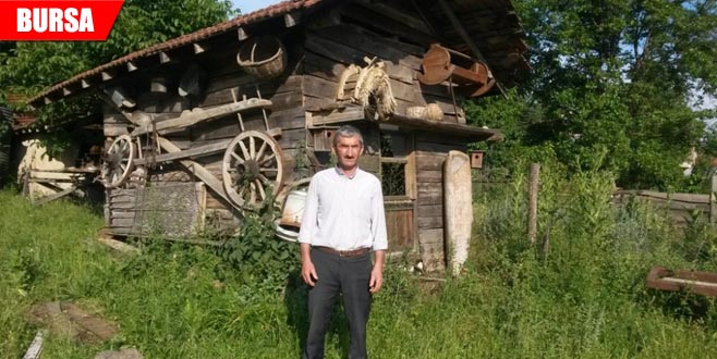 Evini müzeye çevirdi