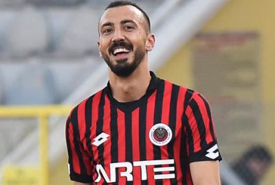 Ahmet İlhan listeye girdi