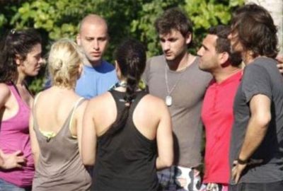 Survivor’ın ünlü yarışmacısı hapis yatmamak için 3 km yüzerek kaçtı