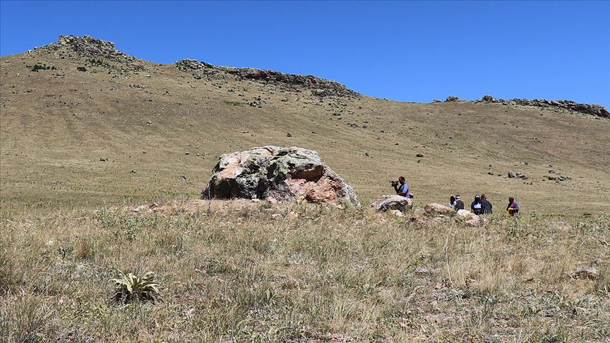 Hitit kaya anıtında kazı çalışması başlatıldı Hitit kaya anıtında kazı çalışması başlatıldı