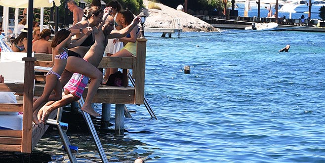 Aile boyu deniz keyfi