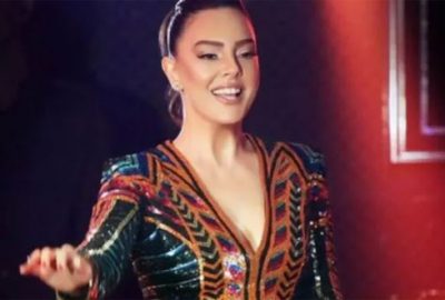 Makyajsız hali sosyal medyayı salladı!