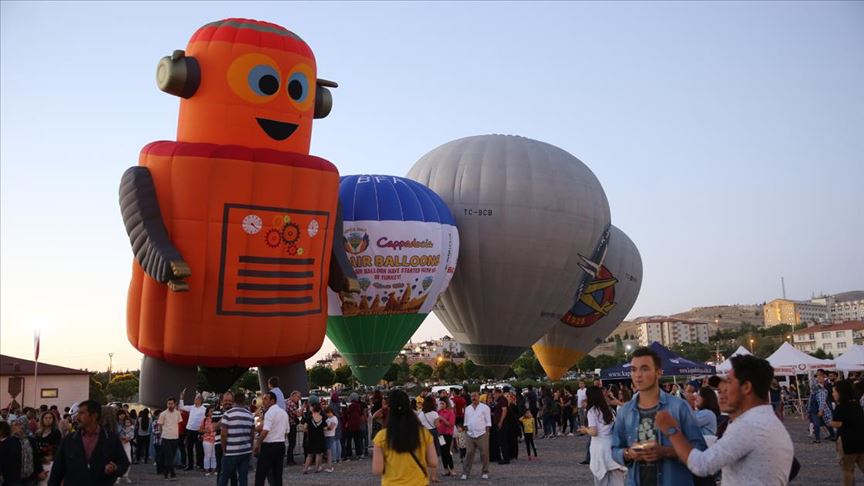 Uluslararası Kapadokya Sıcak Hava Balon Festivali başladı Uluslararası Kapadokya Sıcak Hava Balon Festivali başladı
