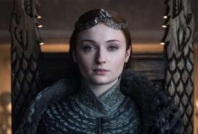 Sophie Turner evlendi!