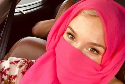 İngiliz sanatçı Joss Stone’u sınır dışı edildi