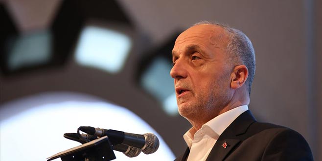 Mevsimlik işçiler onay bekliyor