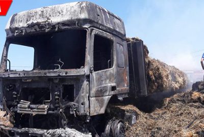 Saman yüklü tır küle döndü