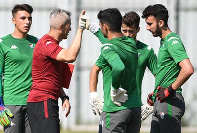 Timsah testten geçti 