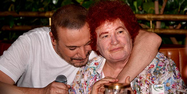 Ustadan Cenk Eren’e sürpriz