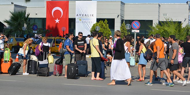 Midilli seferlerinde 3 günlük tatil yoğunluğu