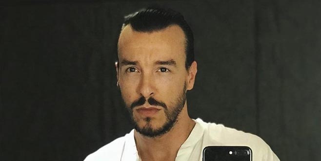 Cem Adrian kaza geçirdi