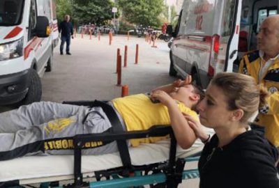 Efe’ye otomobil çarptı, annesi gözyaşlarına boğuldu