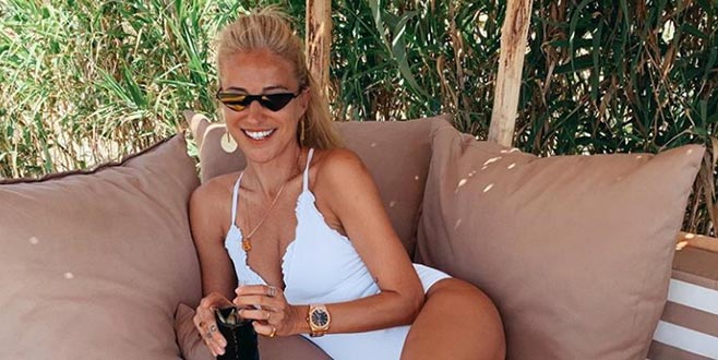 Burcu’nun Alaçatı modu