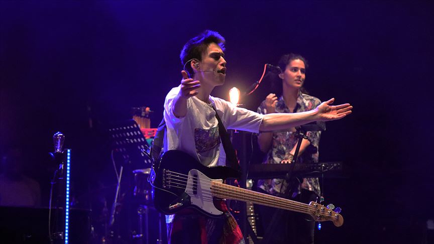 Caz Festivali Jacob Collier konseriyle sona erdi Caz Festivali Jacob Collier konseriyle sona erdi