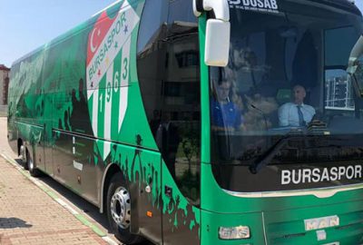 Otobüsü geri aldılar