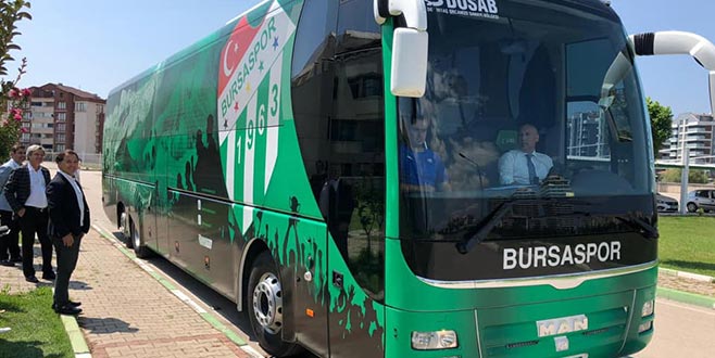 Otobüsü geri aldılar