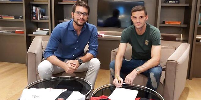 Karagümrük takviye yaptı