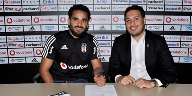 Douglas resmen Beşiktaş’ta Douglas resmen Beşiktaş’ta