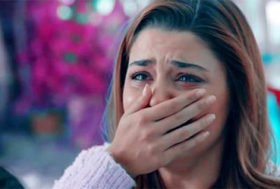 Hande Erçel, annesiyle ilgili duygusal mesajıyla yürek sızlattı!