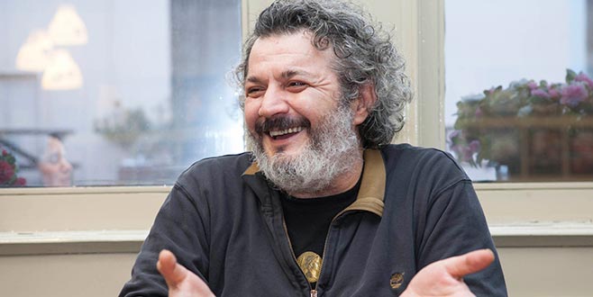 Sosyal içerikli filmler çekmeliler