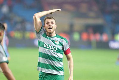 Ertuğrul yurt dışına diretiyor