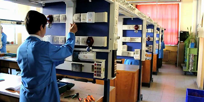 Mesleki ve teknik Anadolu liselerine 17 milyon Euro’luk hibe 
