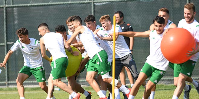 Timsah’ın yüzü güldü