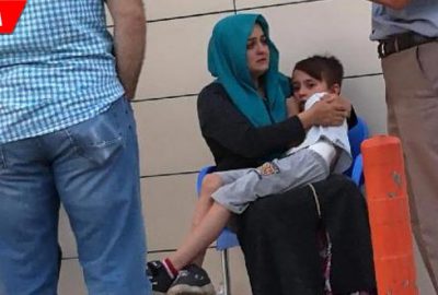 Evinin önünde oyun oynarken korkuyu yaşadı