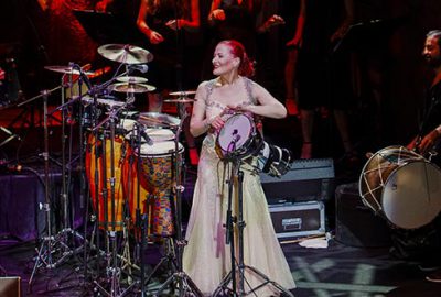 Candan’dan darbuka şov