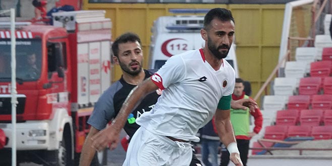 Selçuk Şahin hazır kıta bekliyor