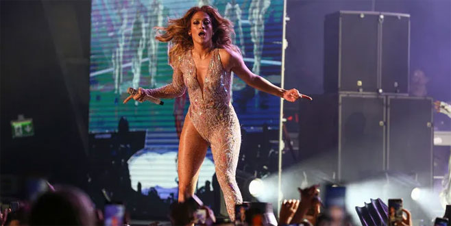 Antalya’da Jennifer Lopez rüzgarı! Sahnede sürpriz Antalya’da Jennifer Lopez rüzgarı! Sahnede sürpriz