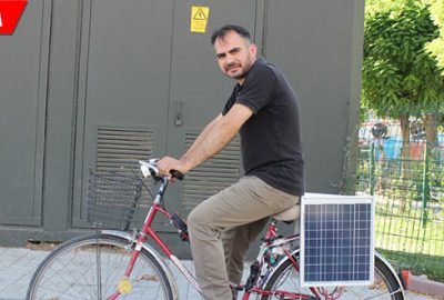 Bisikletine güneş paneli taktı