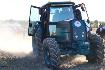 Elektrikli traktör yıllık 133 bin lira yakıt tasarrufu sağlayacak