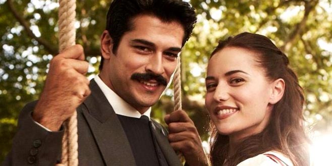 Doğumdan sonra aldığı kilolarla gündem olan Evcen’den, eleştirilere yanıt gibi paylaşım!