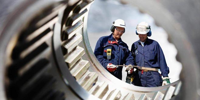 Sanayide çarklar yavaşladı