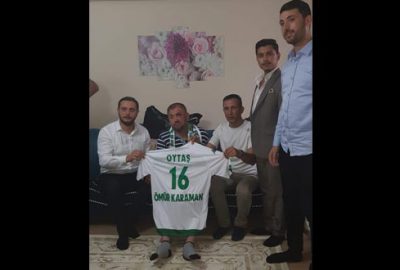 Bursasporlu taraftarlardan gazi Ömür karaman’a ziyaret