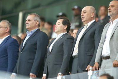 Başkan menajer kıskacında