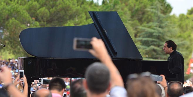 Fazıl Say, Kaz Dağları için konser verdi Fazıl Say, Kaz Dağları için konser verdi