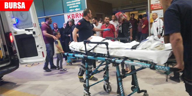 3 yaşındaki çocuğa otomobil çarptı