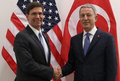 Bakan Akar’dan ABD’ye kritik güvenli bölge telefonu