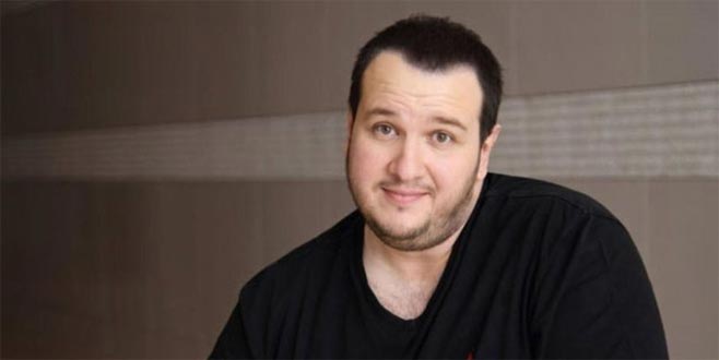 Şahan, eleştiri oklarının hedefinde olan ünlü isme sahip çıktı