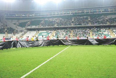 Siyah pankartla çıktılar