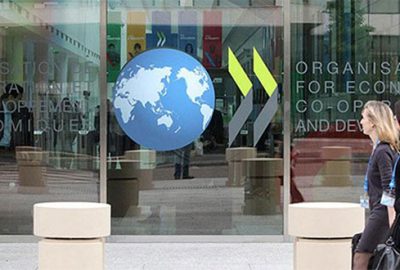 OECD’de büyüme hız kesti