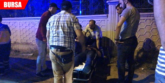 Otomobil takla attı, sürücü arkadaşlarını bırakıp kaçtı