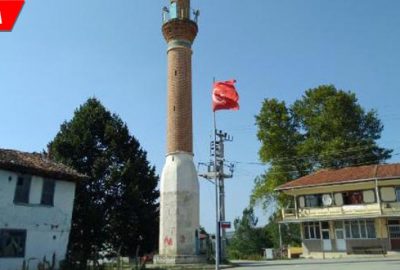 Camisiz minare, köyün sembolü oldu