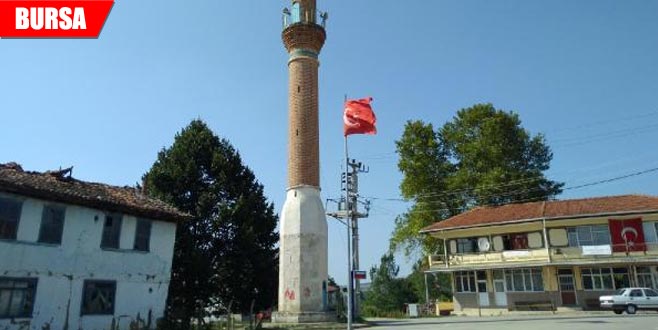 Camisiz minare, köyün sembolü oldu
