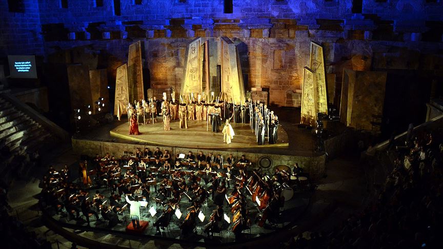‘İddialı’ prodüksiyonlar Aspendos’ta görücüye çıkacak ‘İddialı’ prodüksiyonlar Aspendos’ta görücüye çıkacak